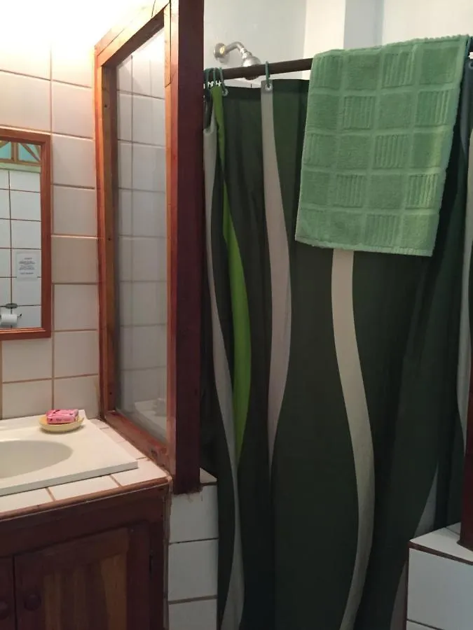 Alibaba'S Seabreeze Apartment Castara